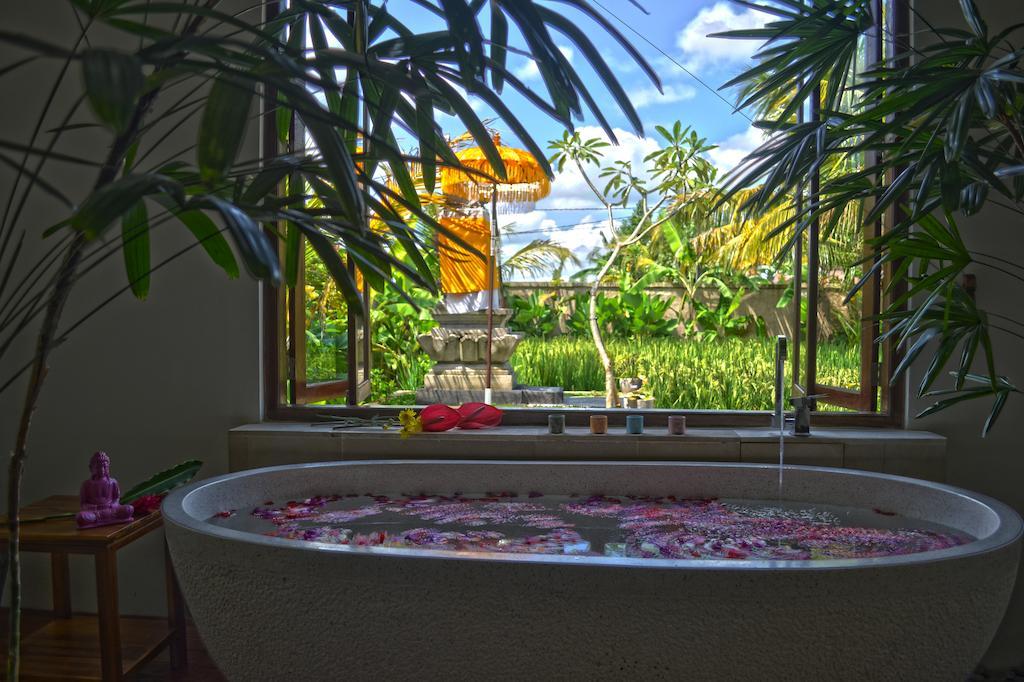 Villa Kami Ubud Exteriör bild