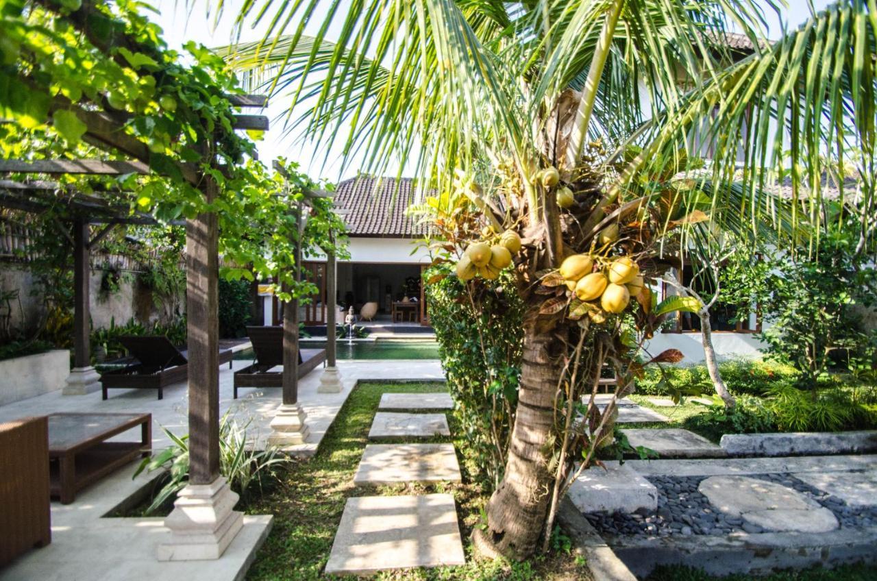 Villa Kami Ubud Exteriör bild