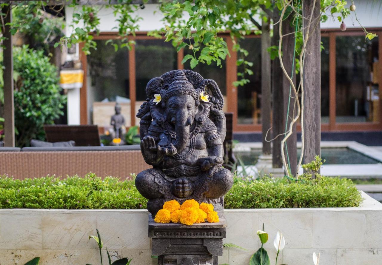 Villa Kami Ubud Exteriör bild